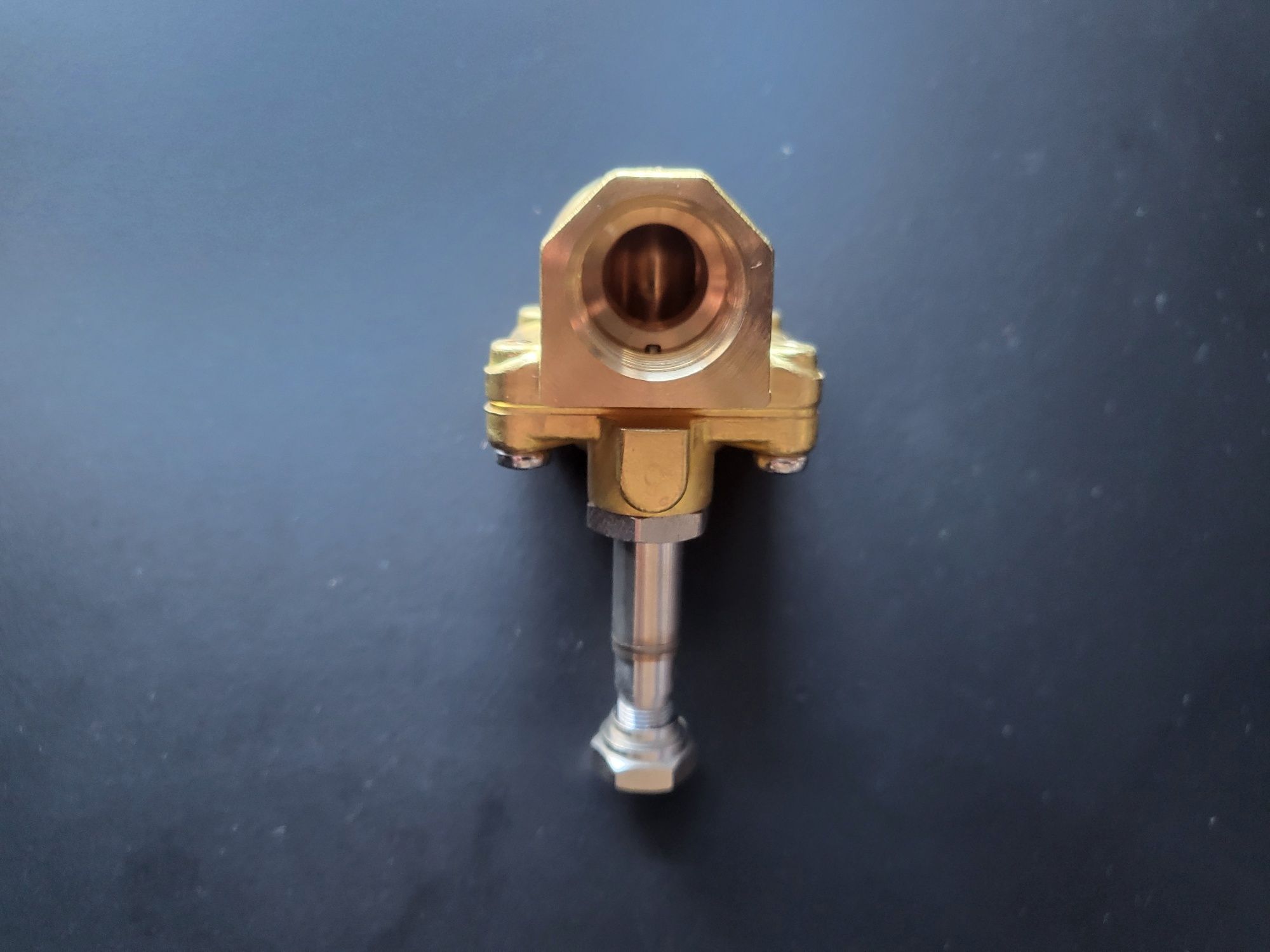 Nowy zawór Elektromagnetyczny ACL E107DE12 – RQS