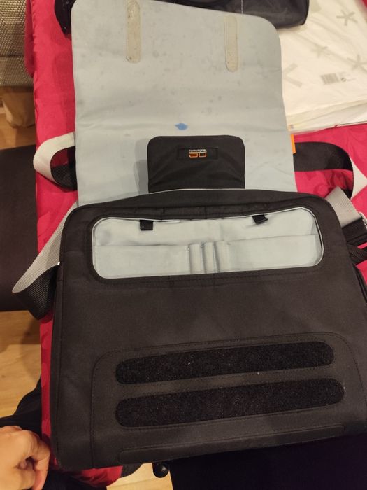 Mala para PC portátil com varias divisórias