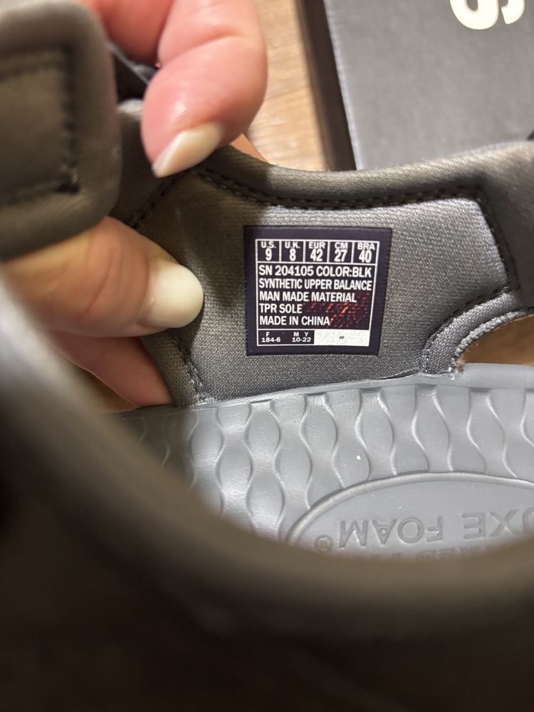 Взуття:конверсы converse ,венсы vans ,босоніжки ,сандалі б/у в гарному