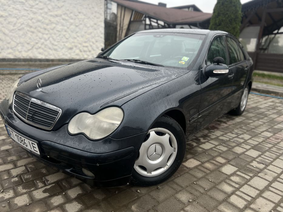 Mercedes-Benz C-Class W203
