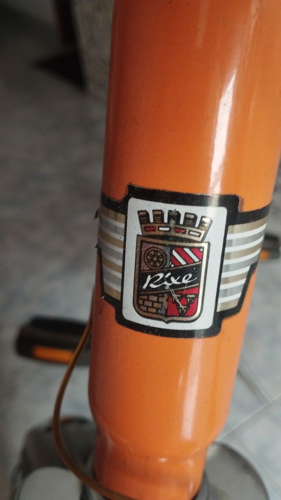 Bicicleta a circular dobrável com dínamo, para desocupar