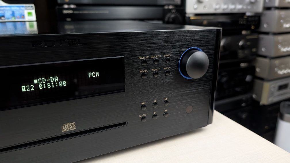 ROTEL RCX-1500 wysokiej kasy amplituner stereo z funkcjami sieciowymi