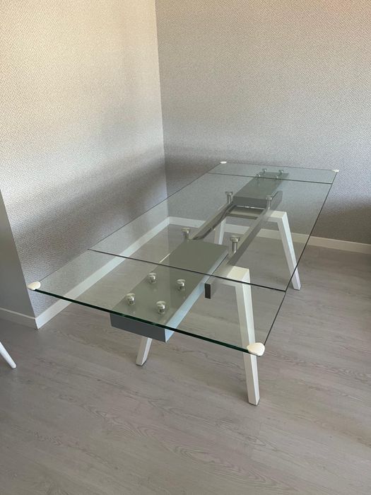 Vendo mesa de refeições