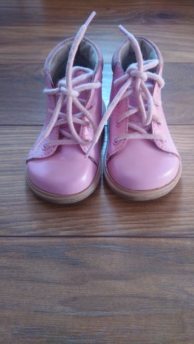 Półbuty,buciki niemowlęce ,dziecięce rozmiar 19