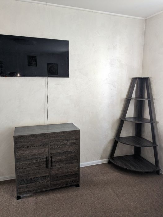 Продам комод + стелаж кутовий