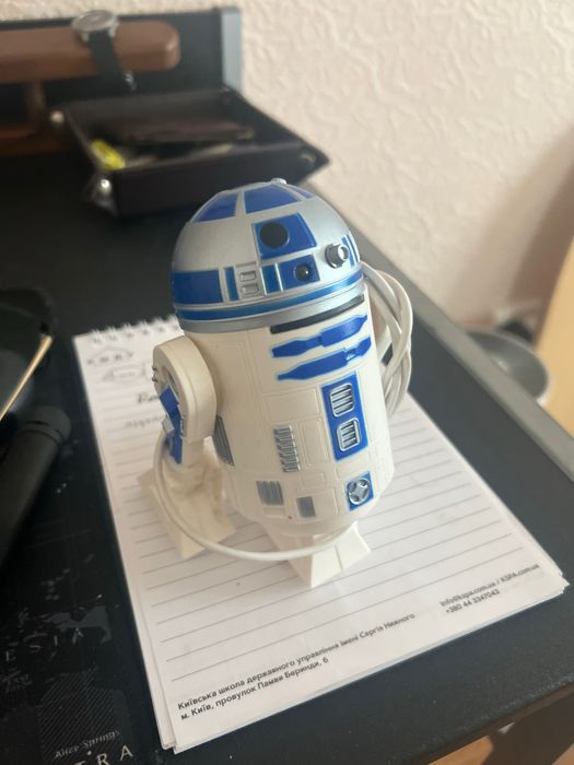 Міні пилосос для клавіатури Star Wars (у стилі C-3PO / R2-D2)