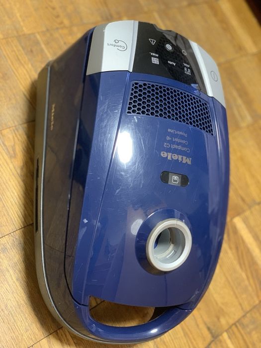 Пылесос miele Пилосос