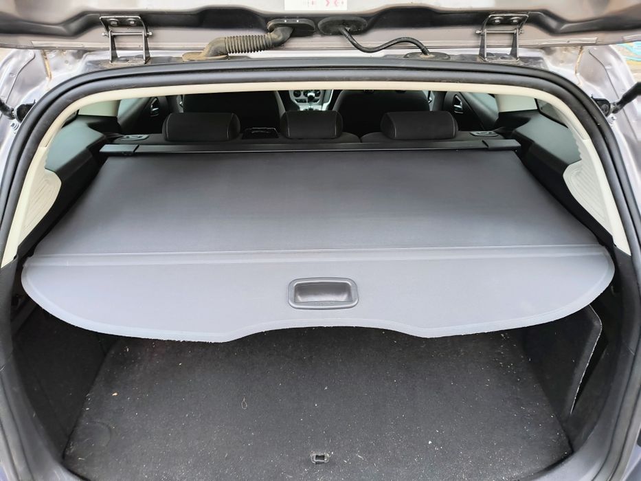 Ford Focus MK3 kombi - Roleta bagażnika