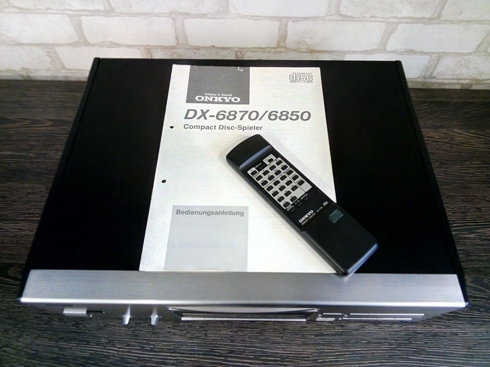 ONKYO DX-6850 Compact Disc Player 1991-92