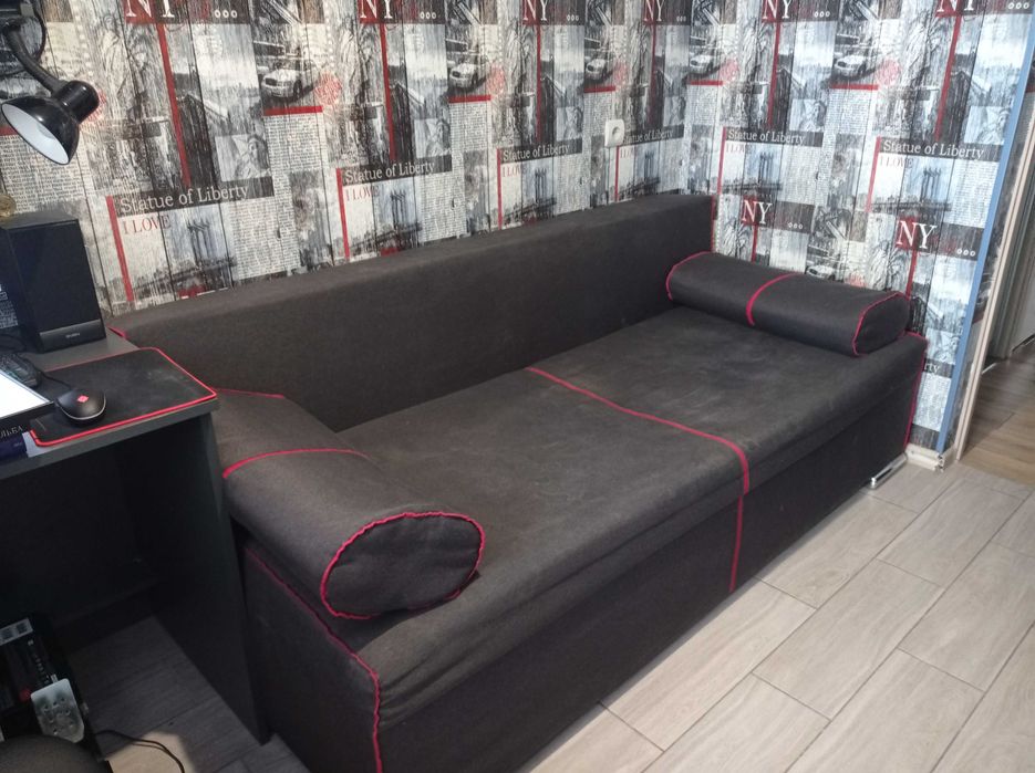 Диван розкладний б/у