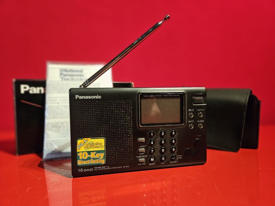 Radio globalne Panasonic RF-B33 komplet z futerałem, pudełkiem