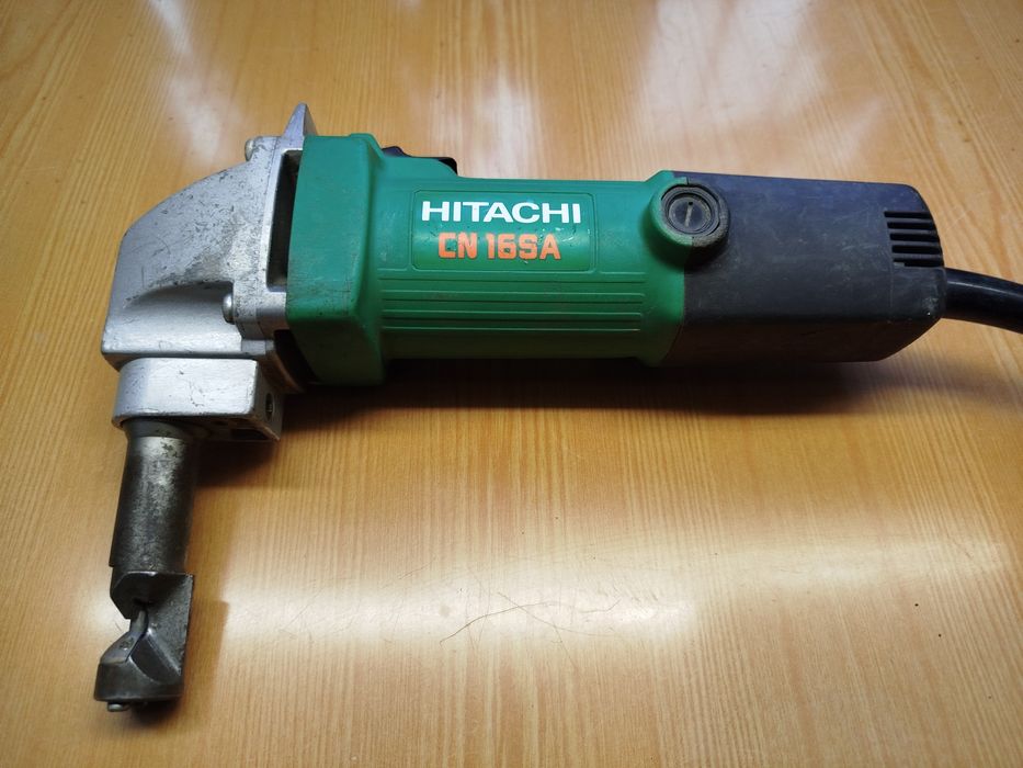 Електроножиці Hitachi CN 16SA