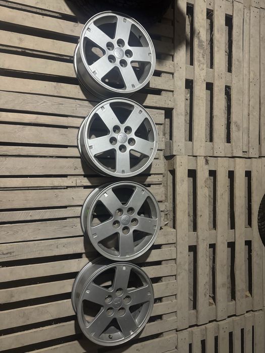 Продам диски р16 114,3*5