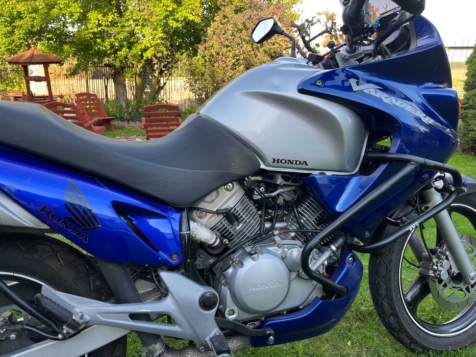 Honda VARADERO 125