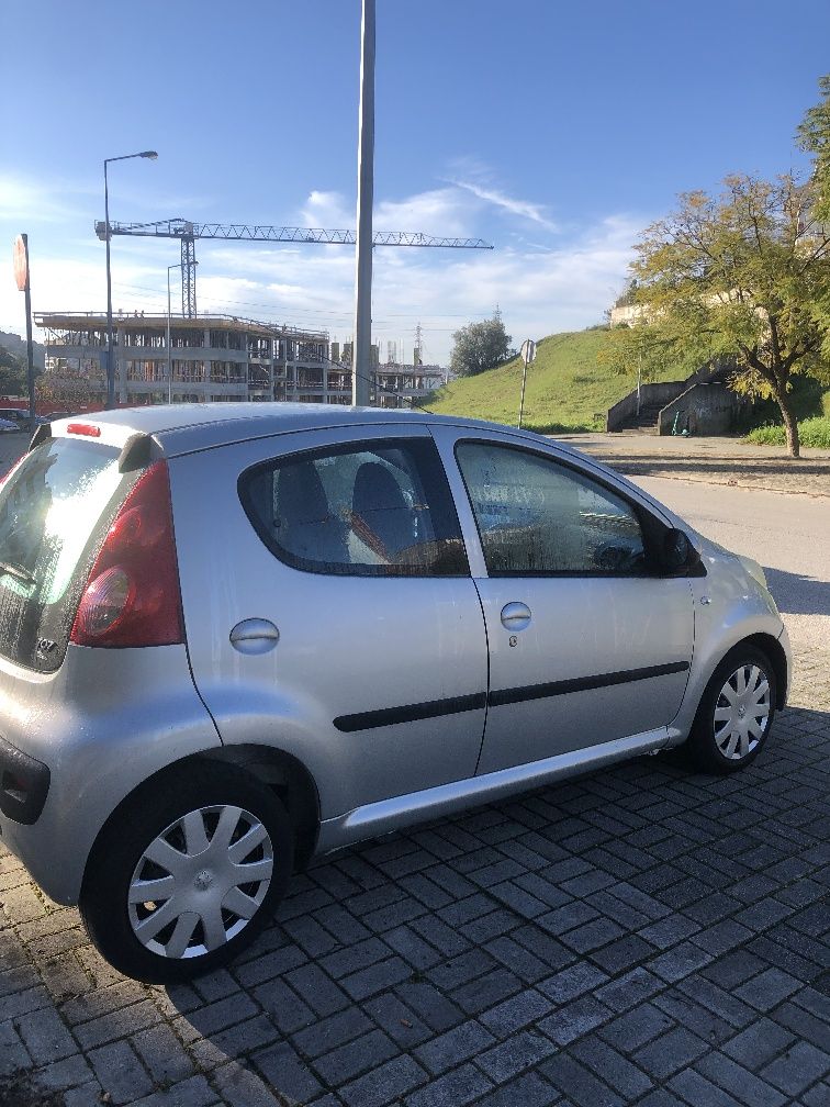 Peugeot 107, preço negociável