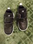 Sapatilhas Adidas de criança pretas