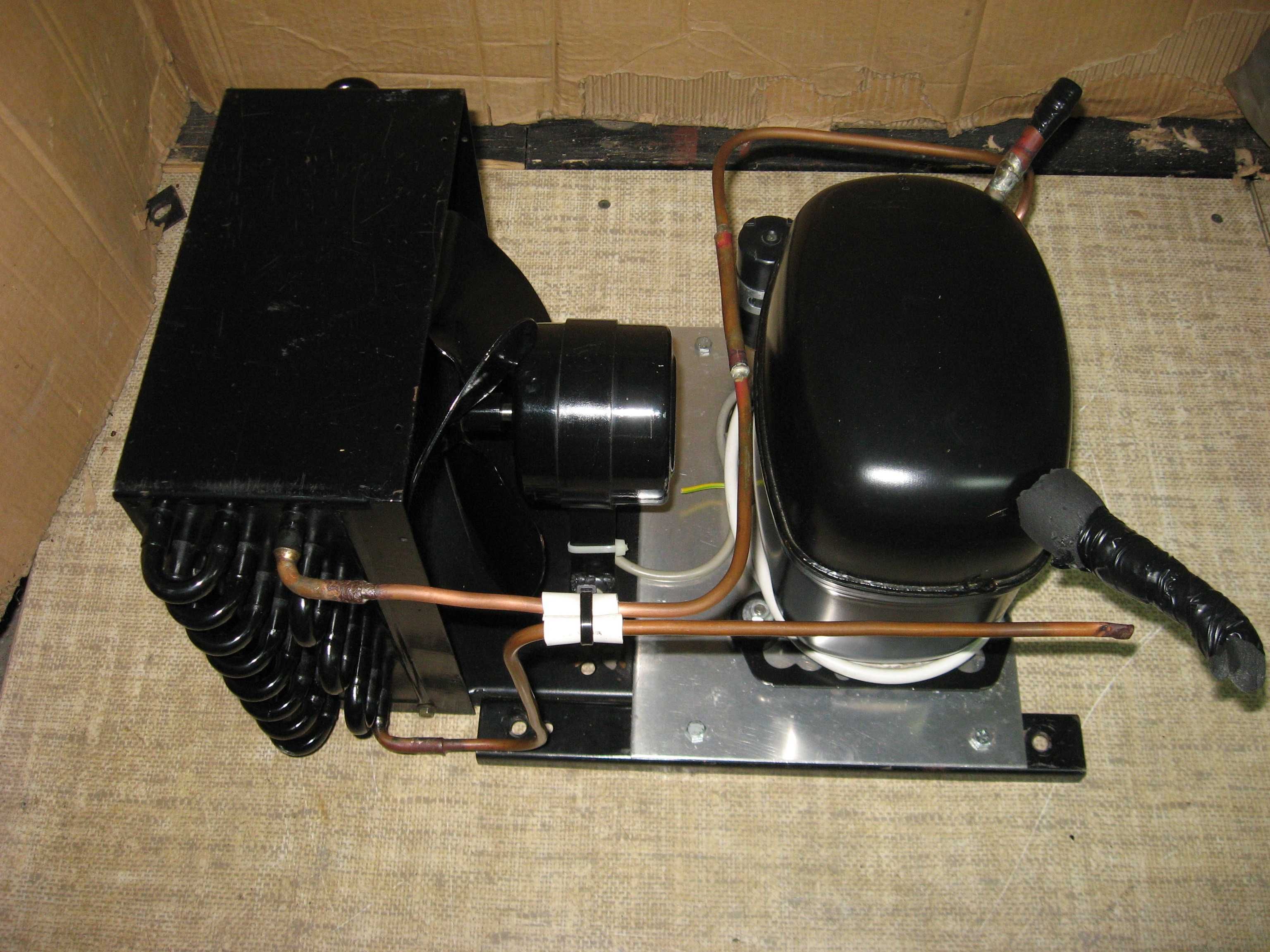 Sprężarka Danfoss SC10CL ze skraplaczem