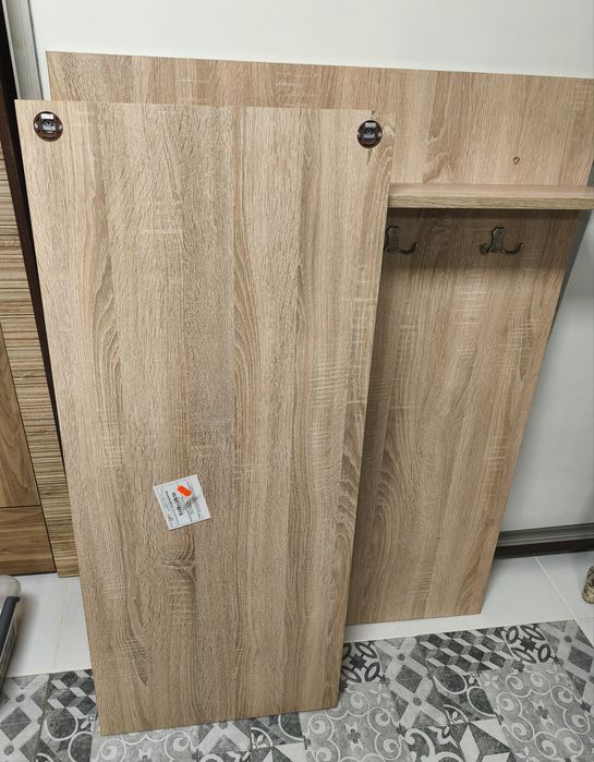 Przedpokój wieszak szafka lustro