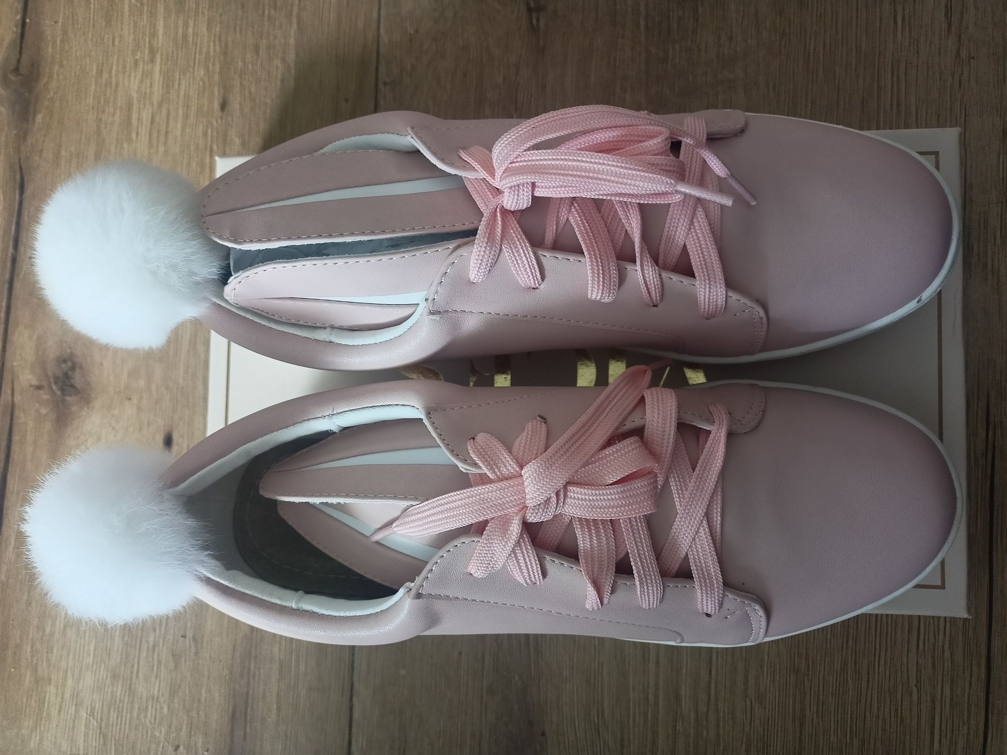 Nowe śliczne buty króliczki r.39(38) vices