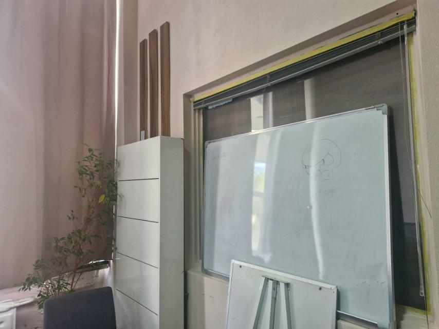 Кабінет, офіс, приміщення на першому поверсі, фасад, офісний центр