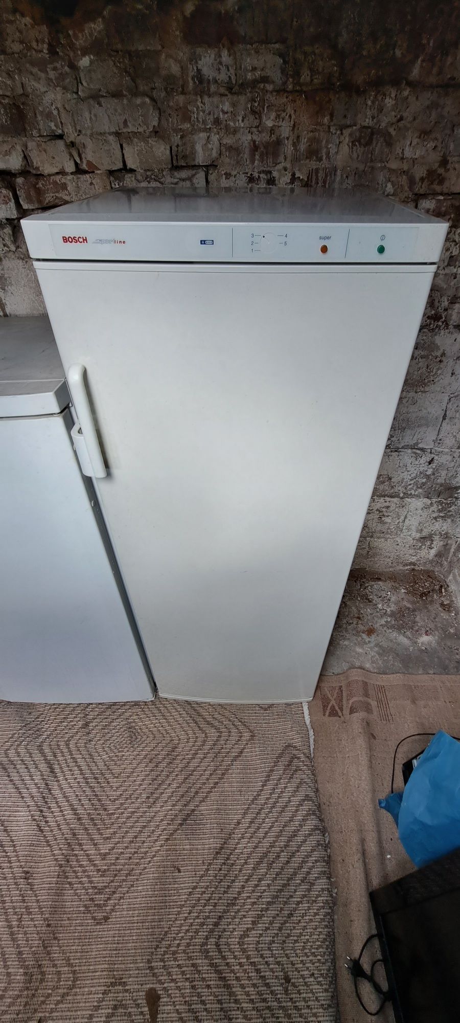 Zamrazarka Bosch 7 szuflad super stan polecam
