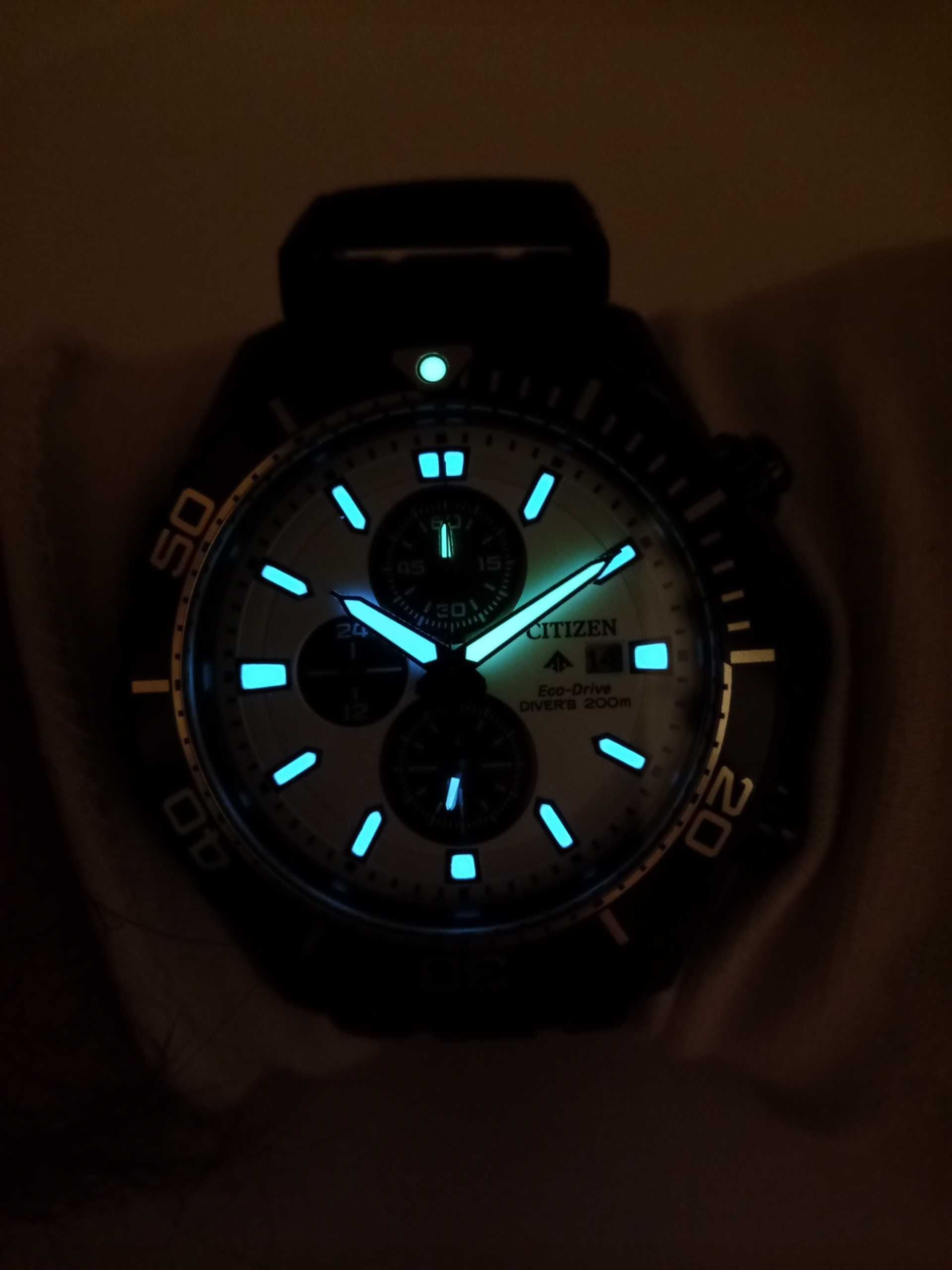 Японские мужские 200м дайверские часы - Citizen Eco-Drive CA0825-05A