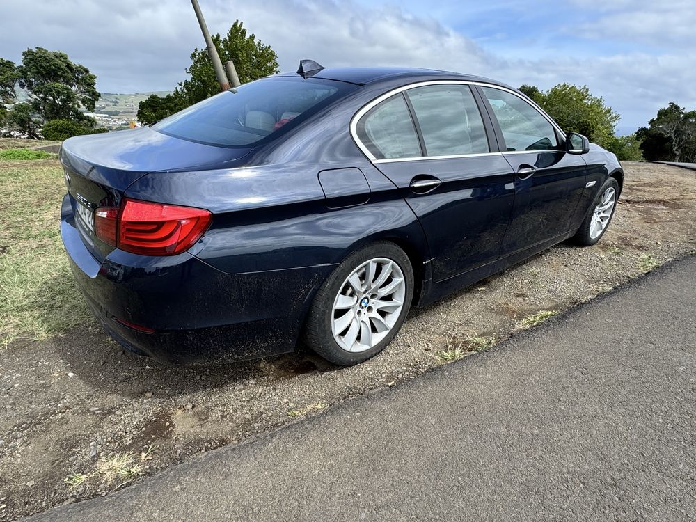 BMW Série 5 520d Luxury Automático Full Extras Premium de Excelência