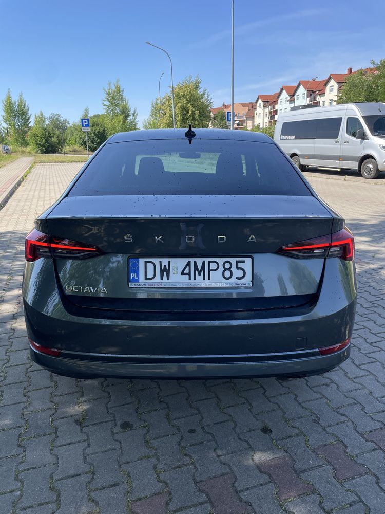 Skoda octavia IV salon PL jeden uzytkownik wersja style matrix full