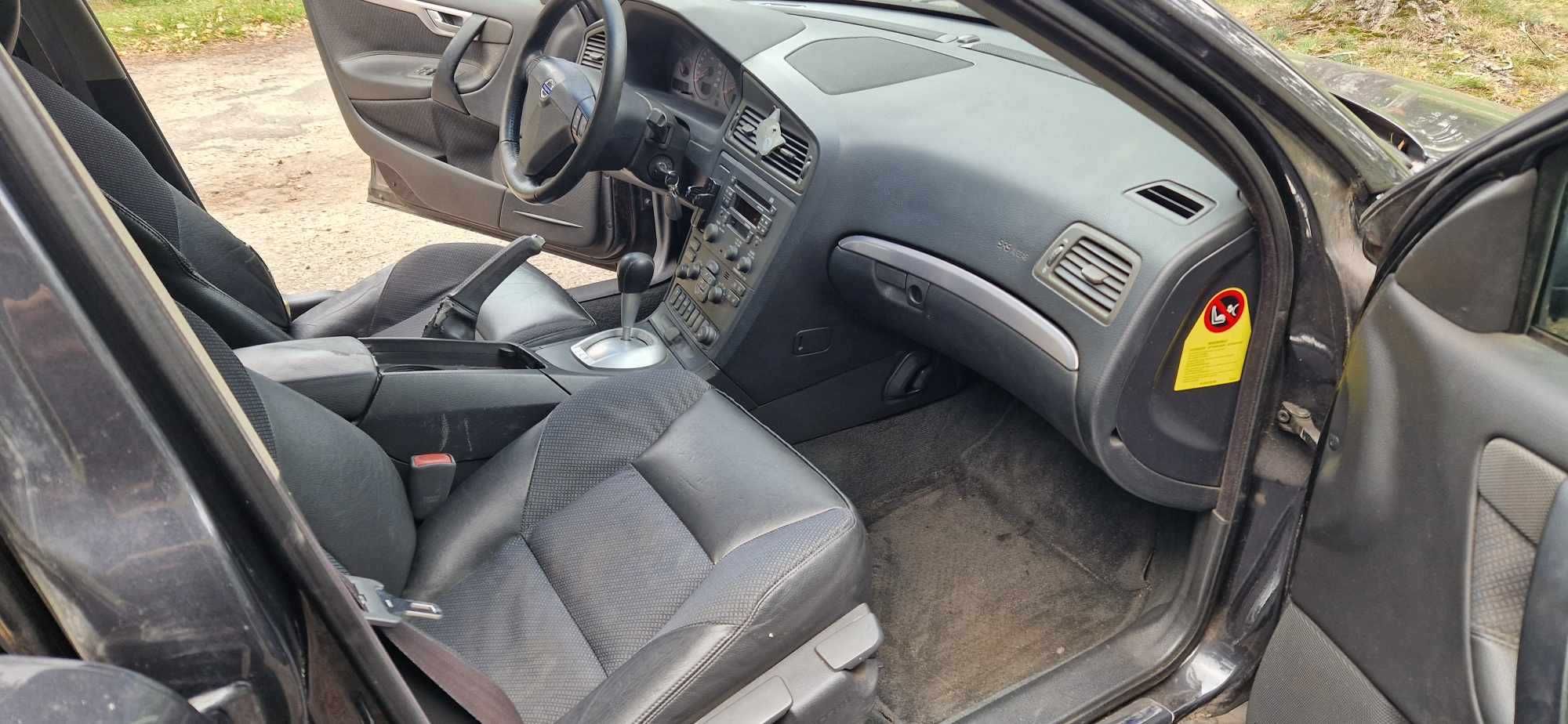 Volvo S60 2.4d5 2002r