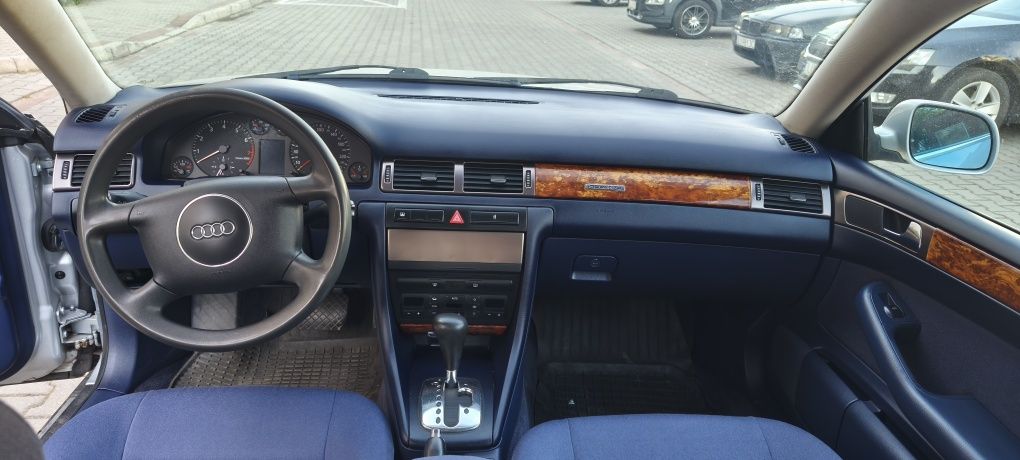 Audi A6 C5 sedan 2.4 B +LPG Automat