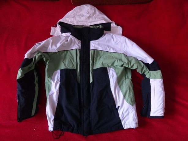 Курточка для лыжников или сноубордистов. Куртка зима осень