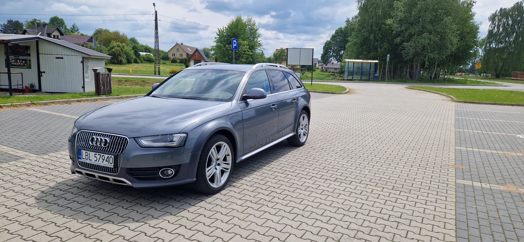 Audi a4 allroad 2,0 TDI Quattro 177km