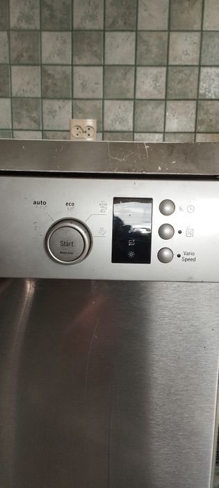 Sprzedam uszkodzona zmywarkę BOSCH