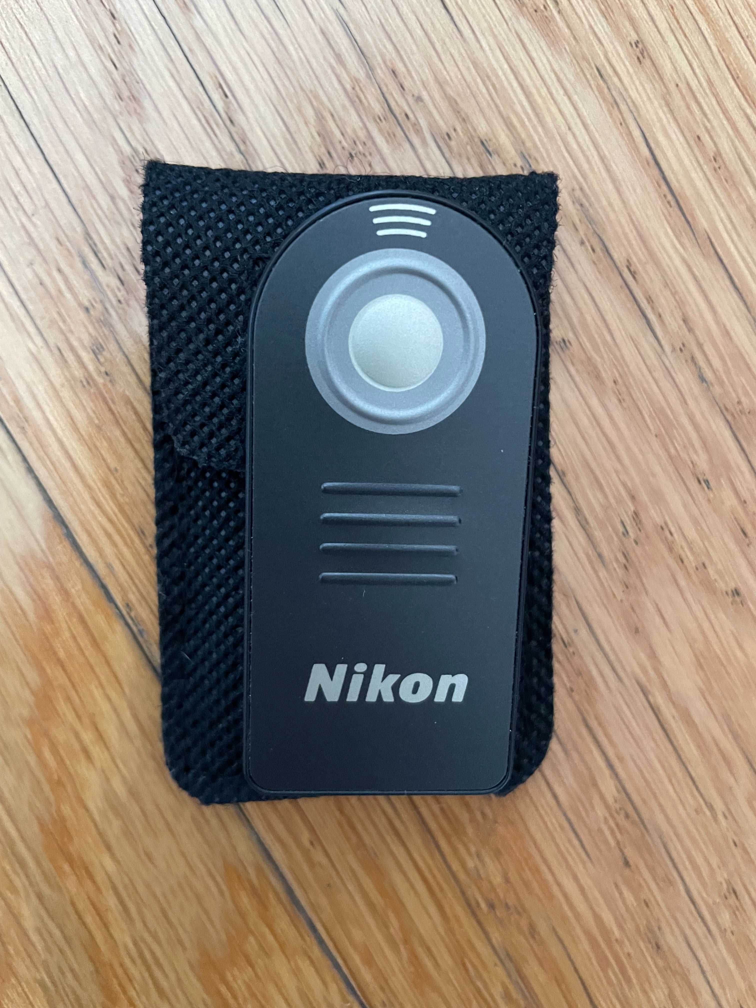Nikon D60 + 2 Lentes e Vários acessórios