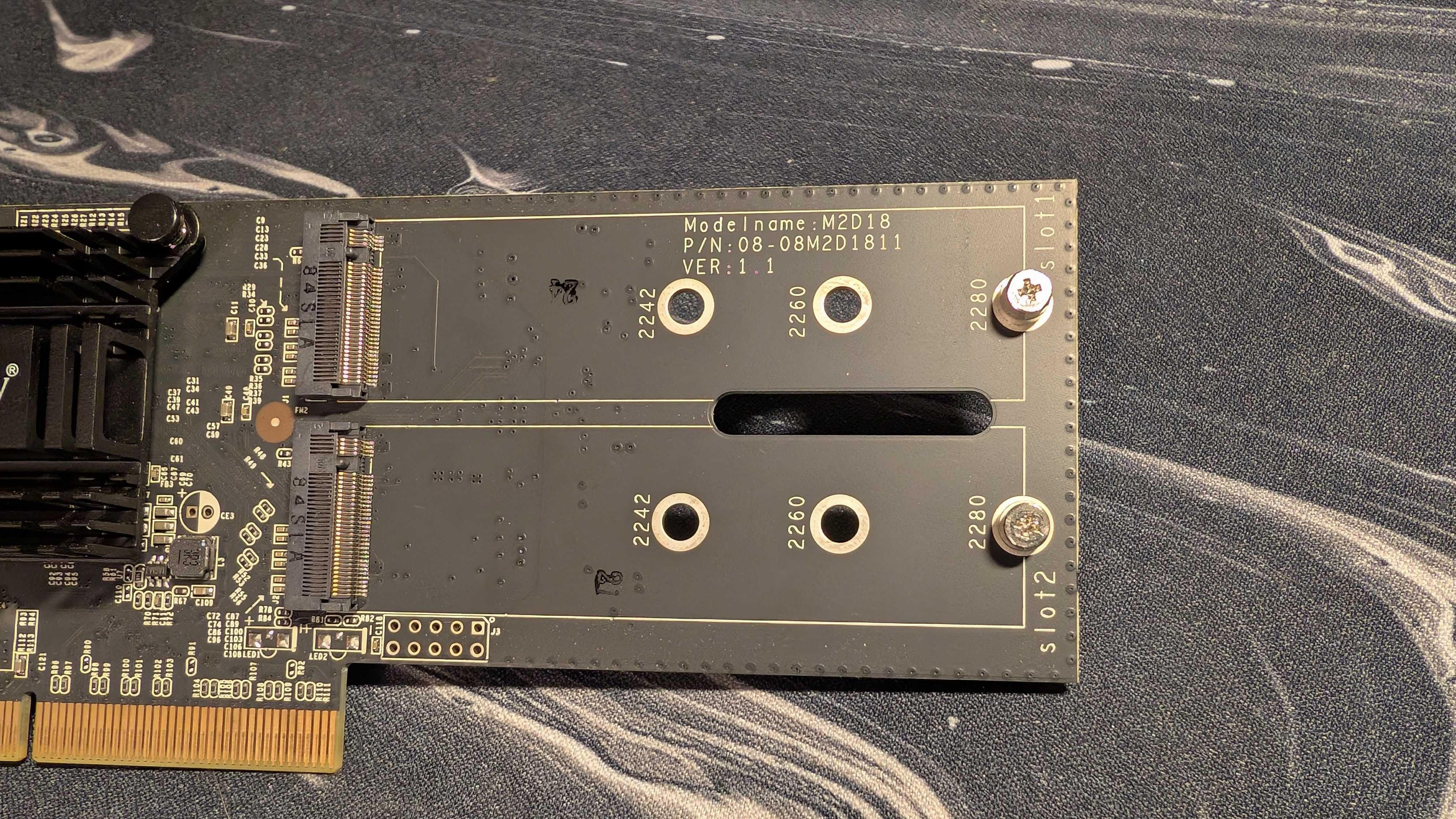 Адаптер Synology NVMe SSD M2D18