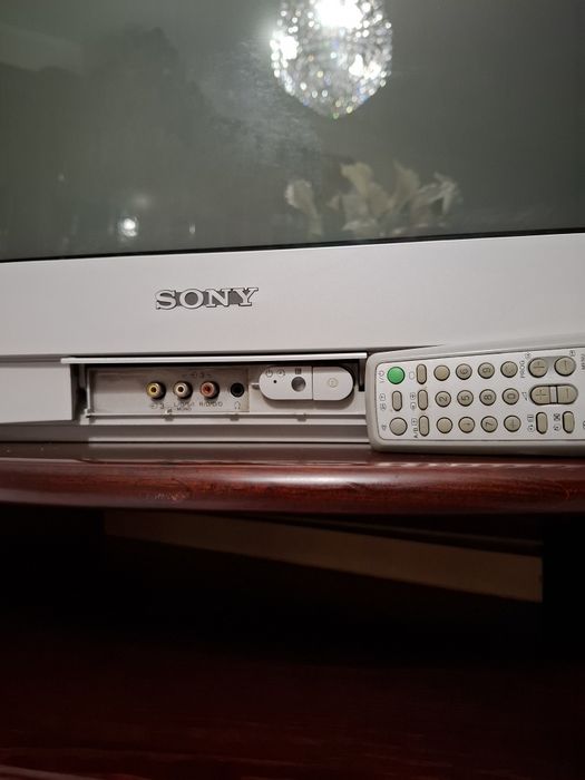 Televisor SONY ecrã plano