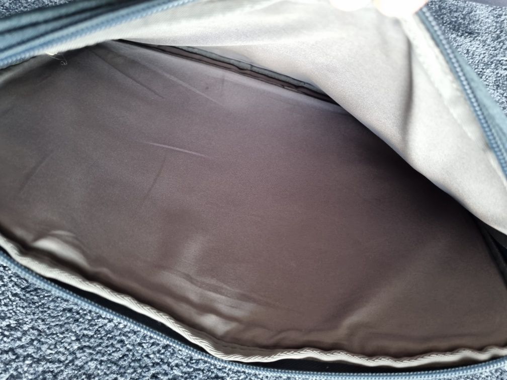 Pokrowiwc na laptopa 13' 14' 15' - Case Logic