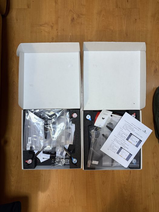 Морська двостороння радіостанція Entel HT644