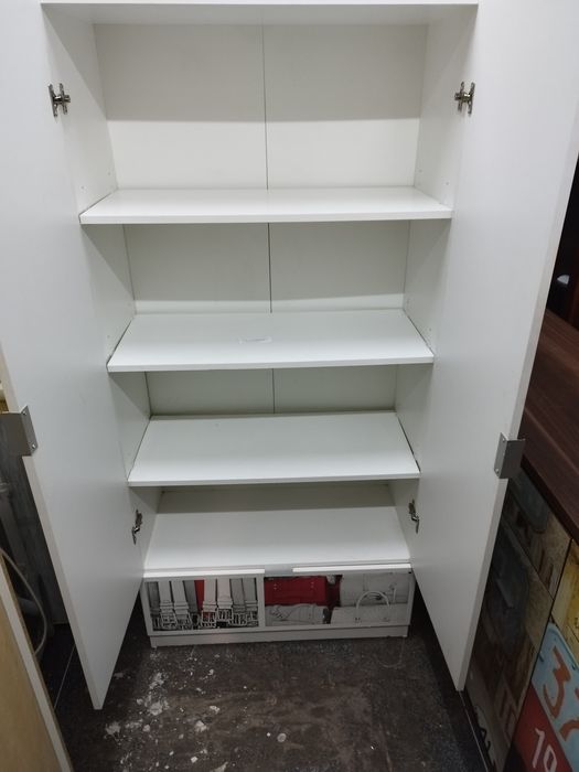 Móvel desocupar 99€