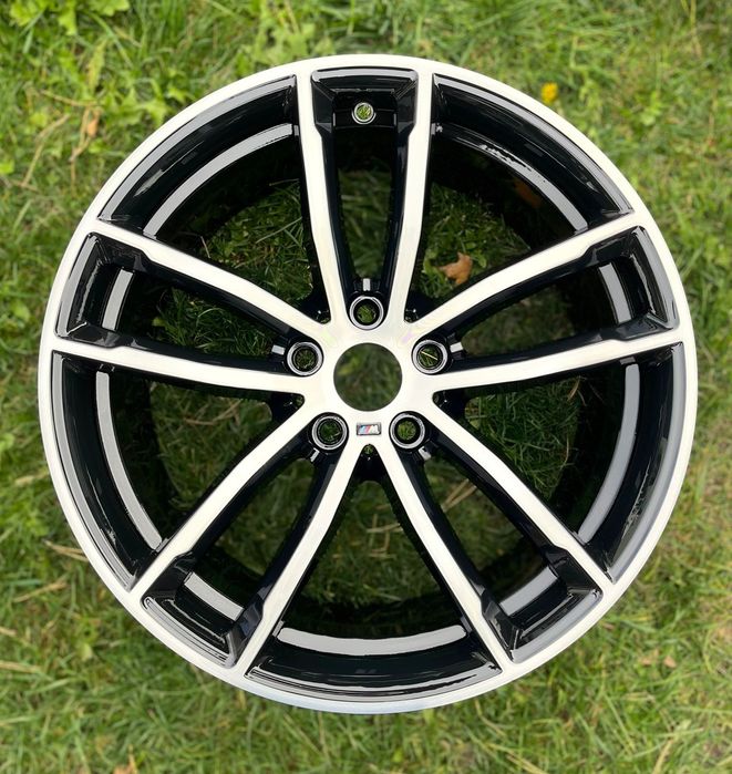 Felgi aluminiowe BMW 18 cali 5x112 / 662M g30
