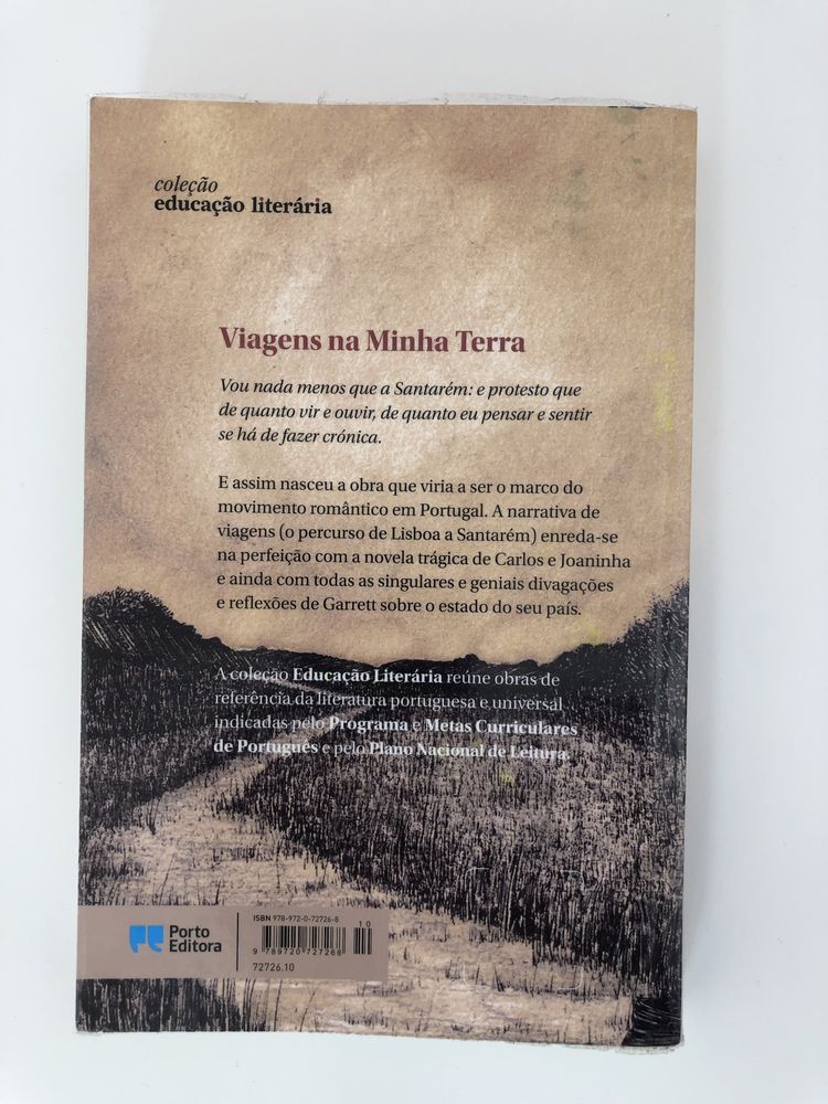 Livro: Viagens na Minha Terra