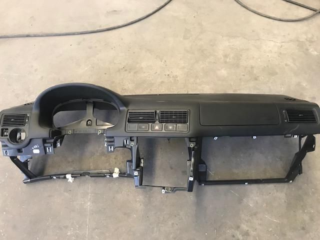Tablier com air bags vw golf IV