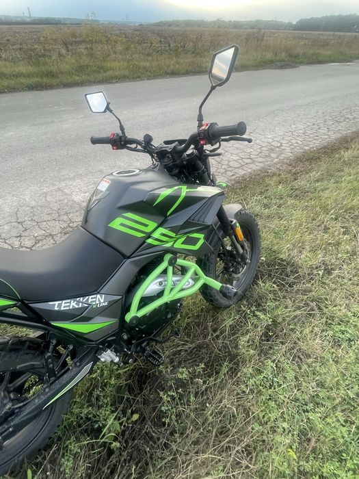 Продаєтся мотоцикл текен 250 24 року випуску