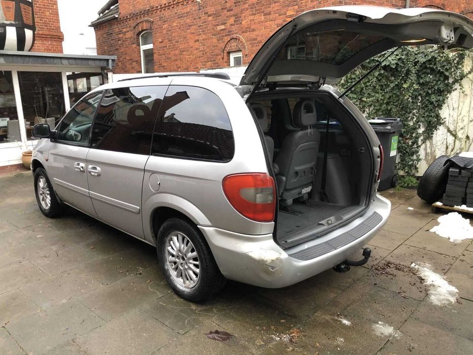 Chrysler Voyager 2004 r - 3,3 V6