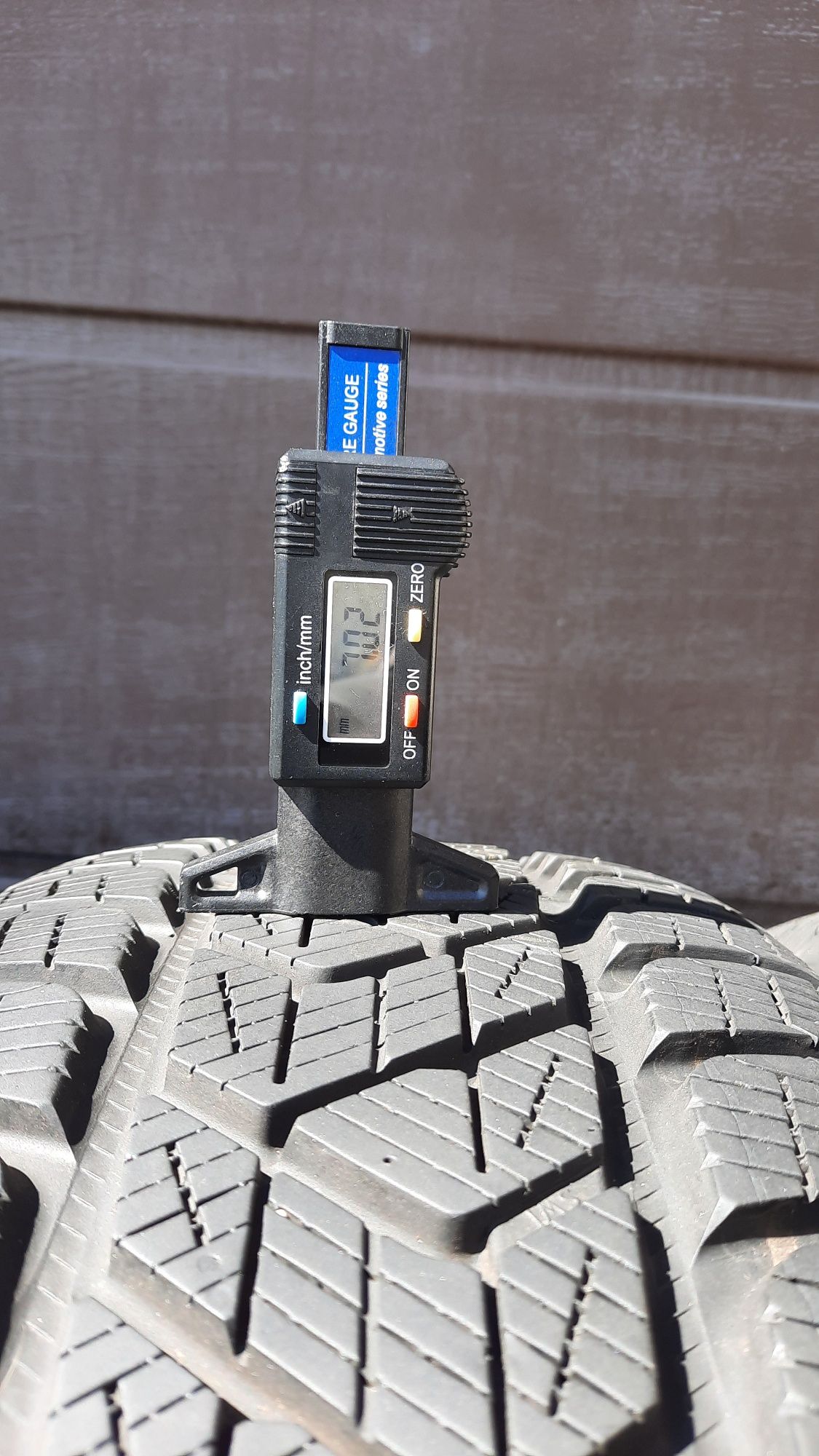 Pirelli 215/65 R17 Scorpion Winter 7 mm