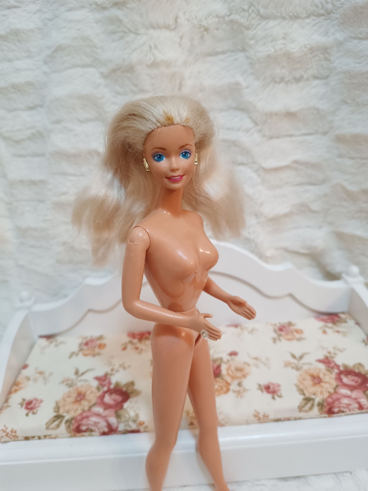 Lalka Barbie vintage Mattel 1966 Malaysia blondynka