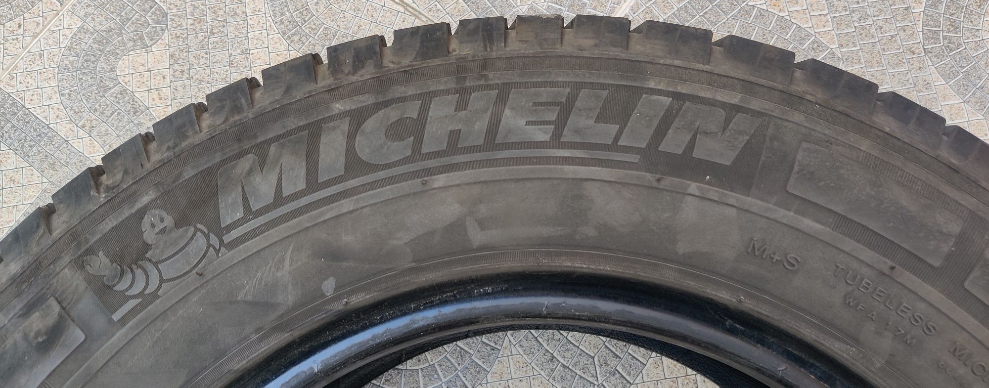 Michelin Camping 215/70 R15