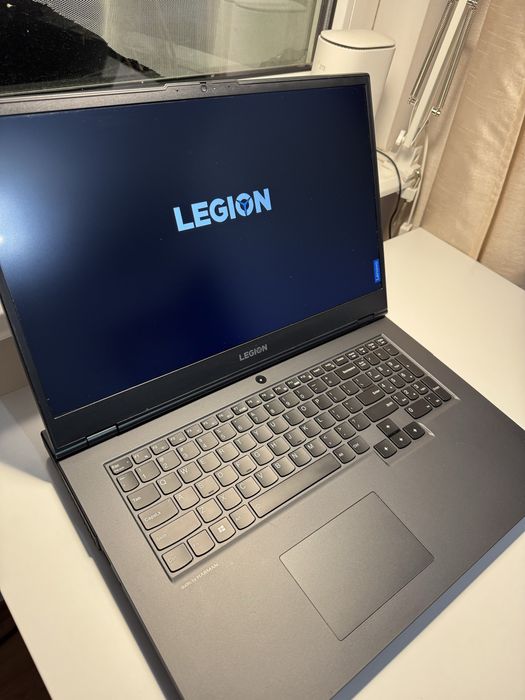 Laptop gamingowy Lenovo Legion 5