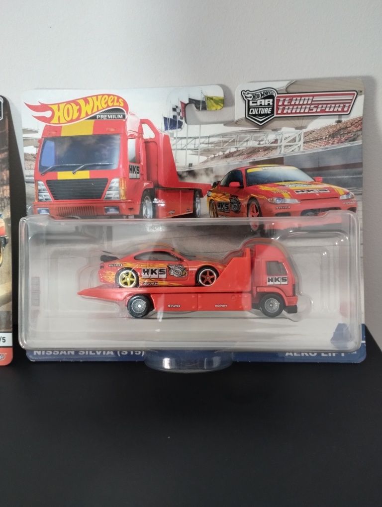 Hotwheels premium