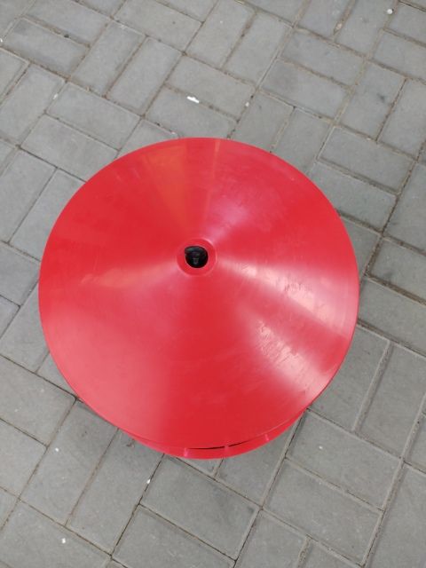 Zasypowy karmnik dla drobiu 22l